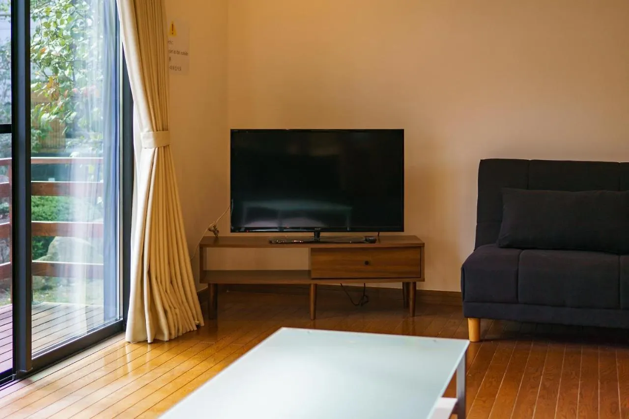 Villa Mitsuyakita House Osaka 0*,  Japón